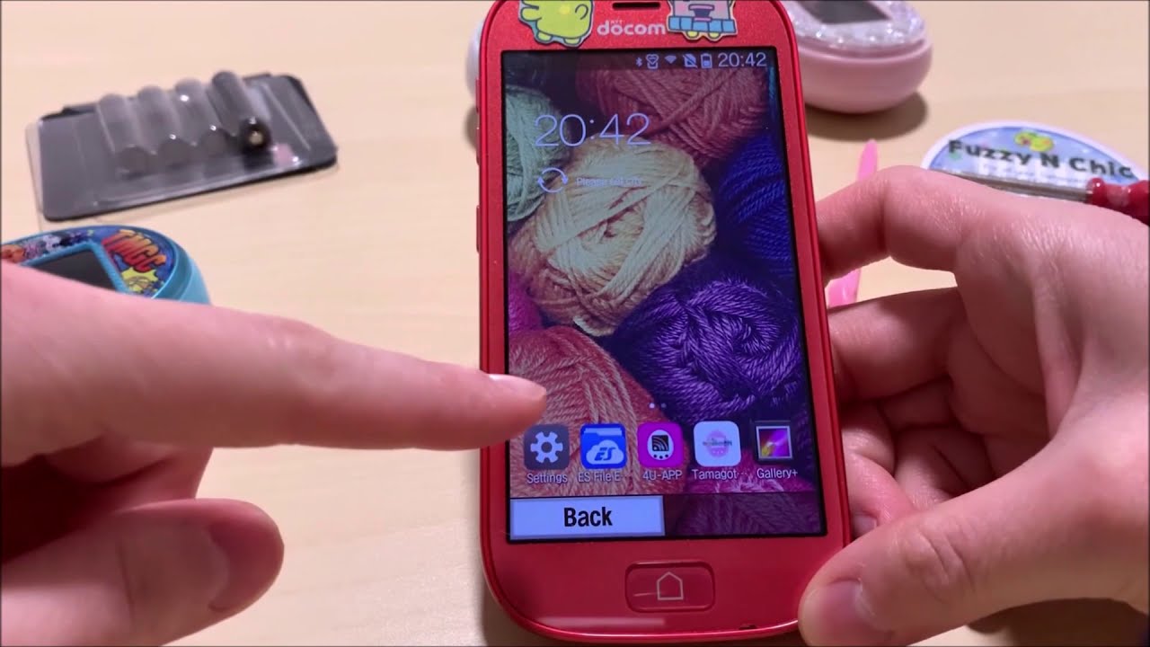 Tamagotchi 4U English Patch | Japanese Smartphone Review