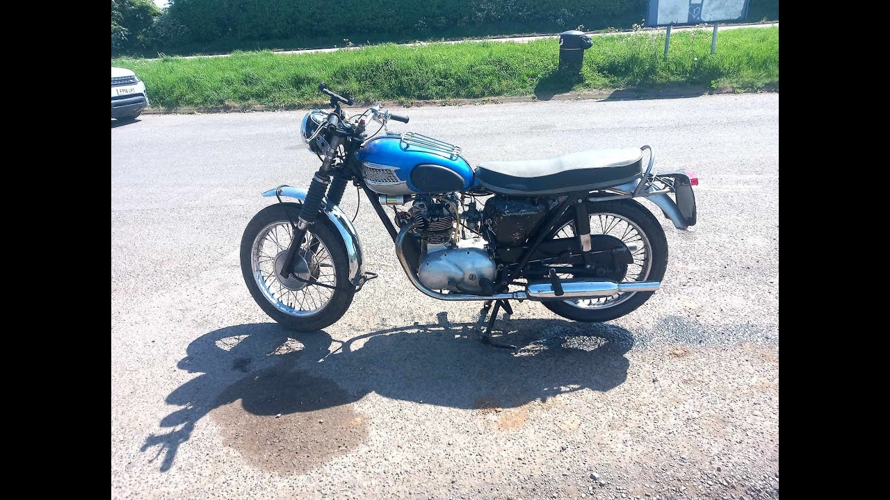 Triumph T90 ,strip down part 1
