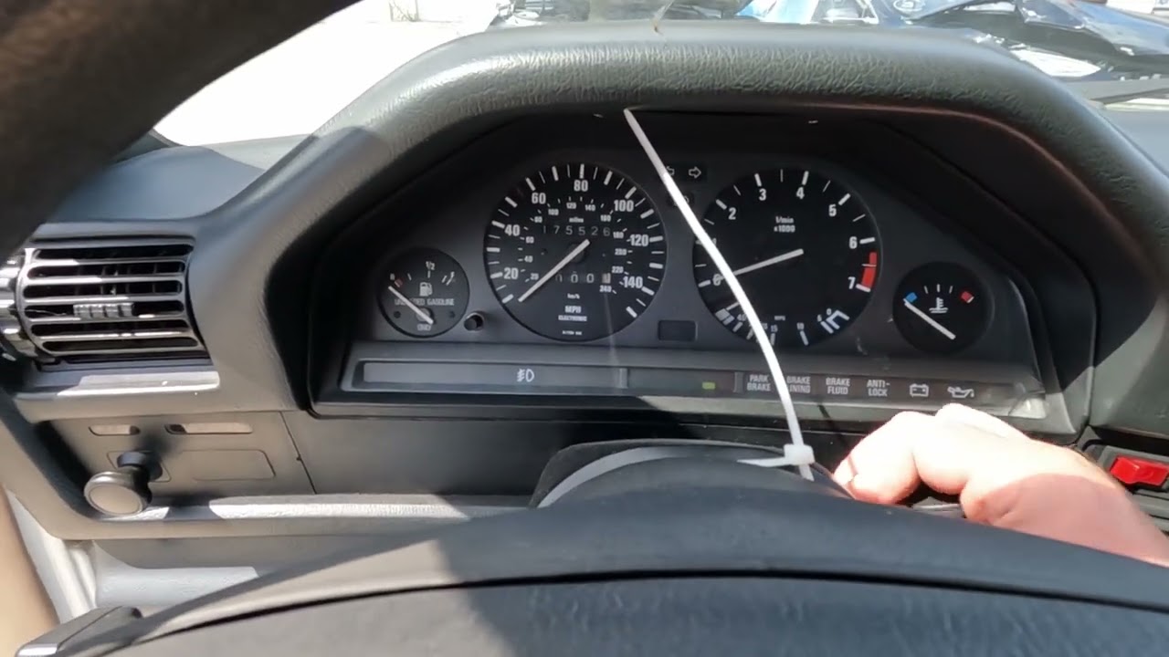 Playground PAR 244716 - 1991 BMW 318i