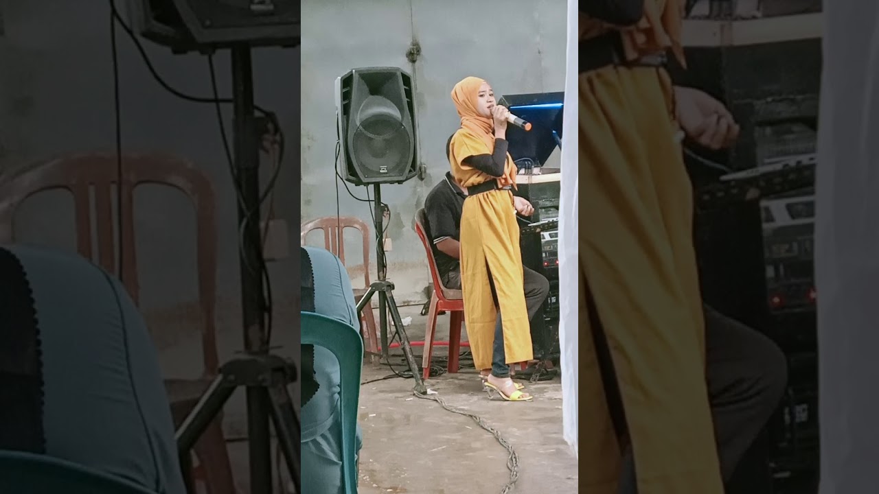Namoni terriki daeng/ voc: risma bhomberz
