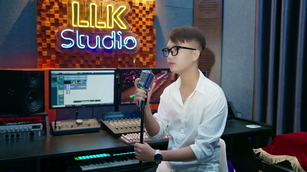 PHƯỢNG HỒNG | TH&Aacute;I SƠN  (cover ) | MV Studio |