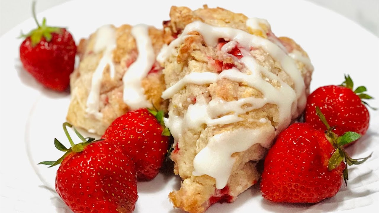 Sourdough Strawberry Scones ~ Sourdough Baking ~ Strawberry Season ~ Baking With Sourdough Discard