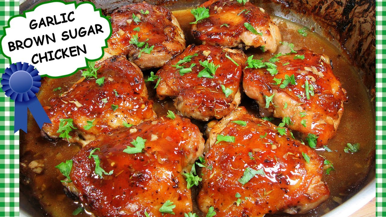 GARLIC BROWN SUGAR CHICKEN THIGHS RECIPE |  BAKED CHICKEN THIGHS | ONE PAN CHICKEN DINNER