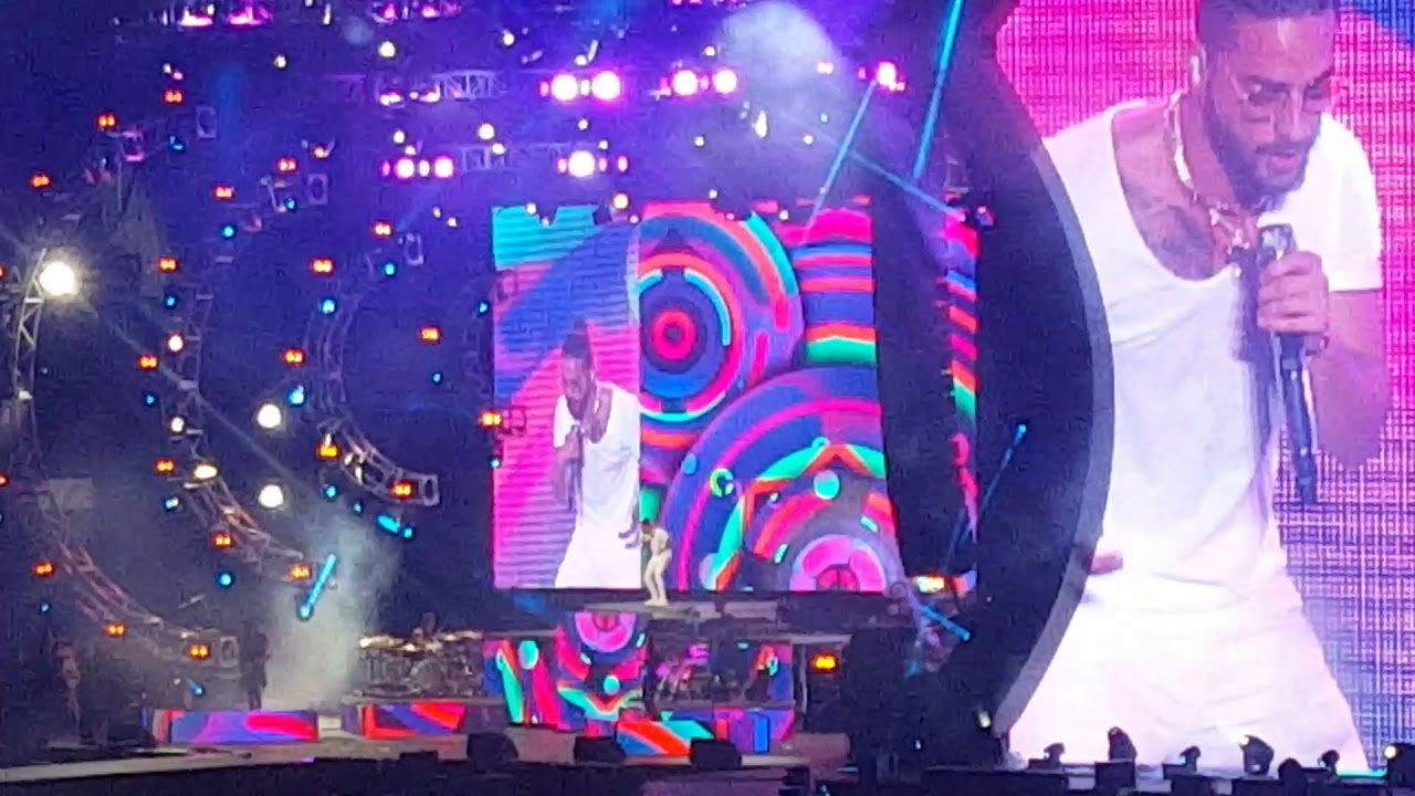 Maluma - Corazón (Primera Vez En Vivo) @ Festival Presidente 2017