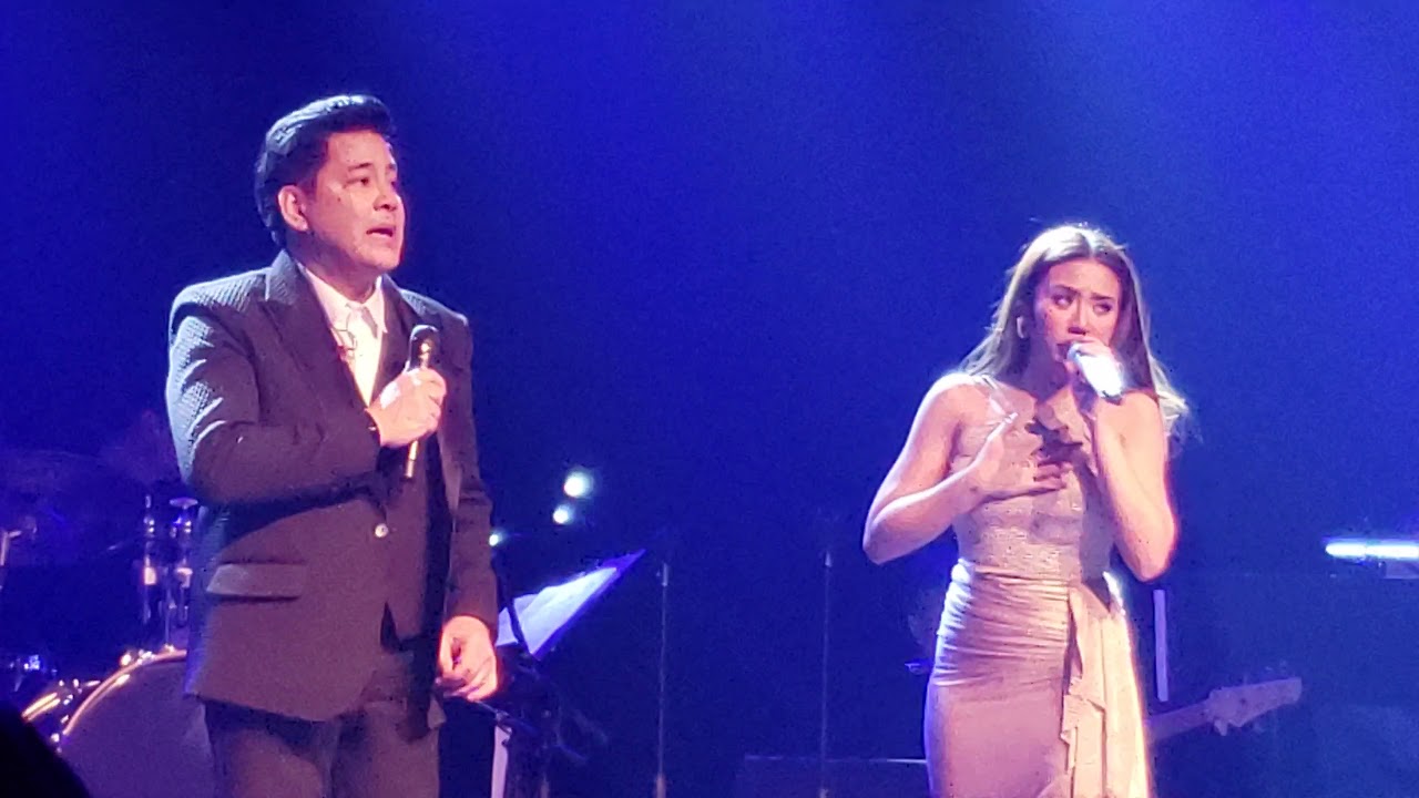 Martin and Morissette live at M Resort..