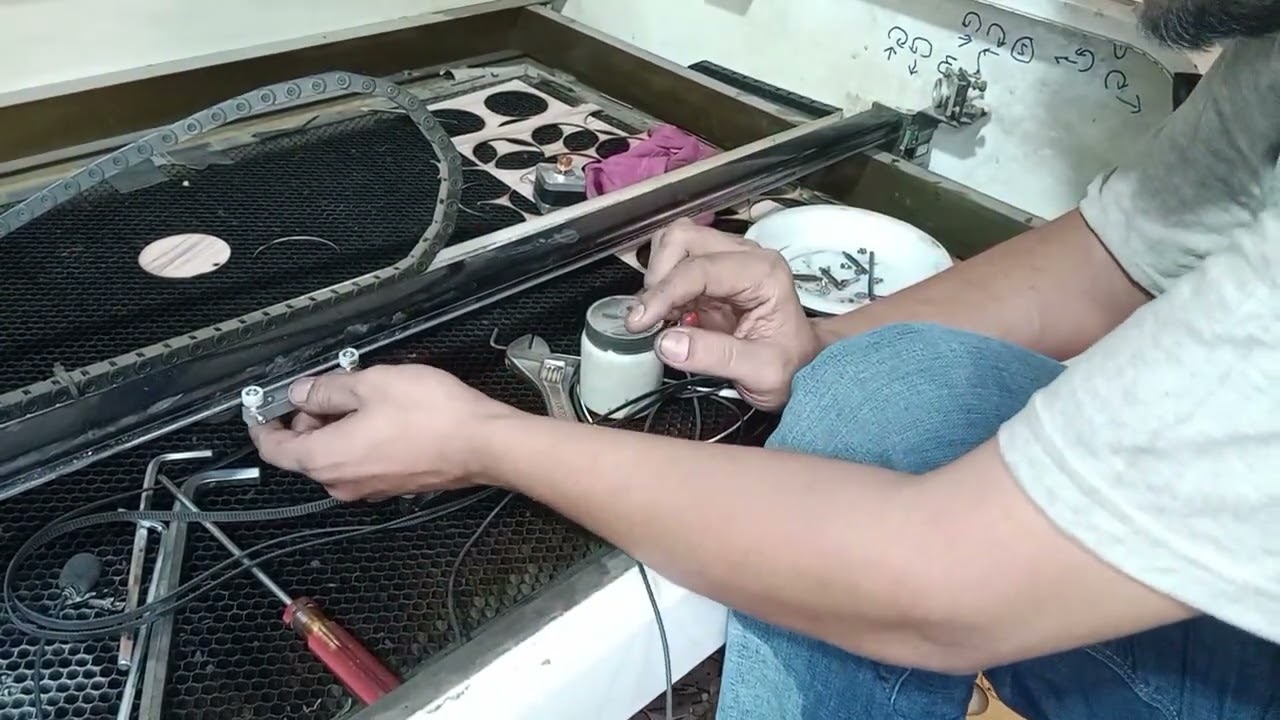 Replacement of  Co2 Laser Cutting Machine Head Railing