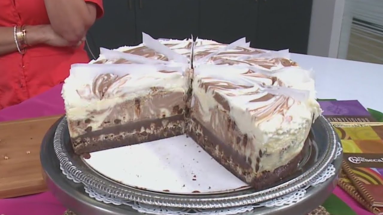 Отпразднуйте Национальный день чизкейка в The Cheesecake Factory