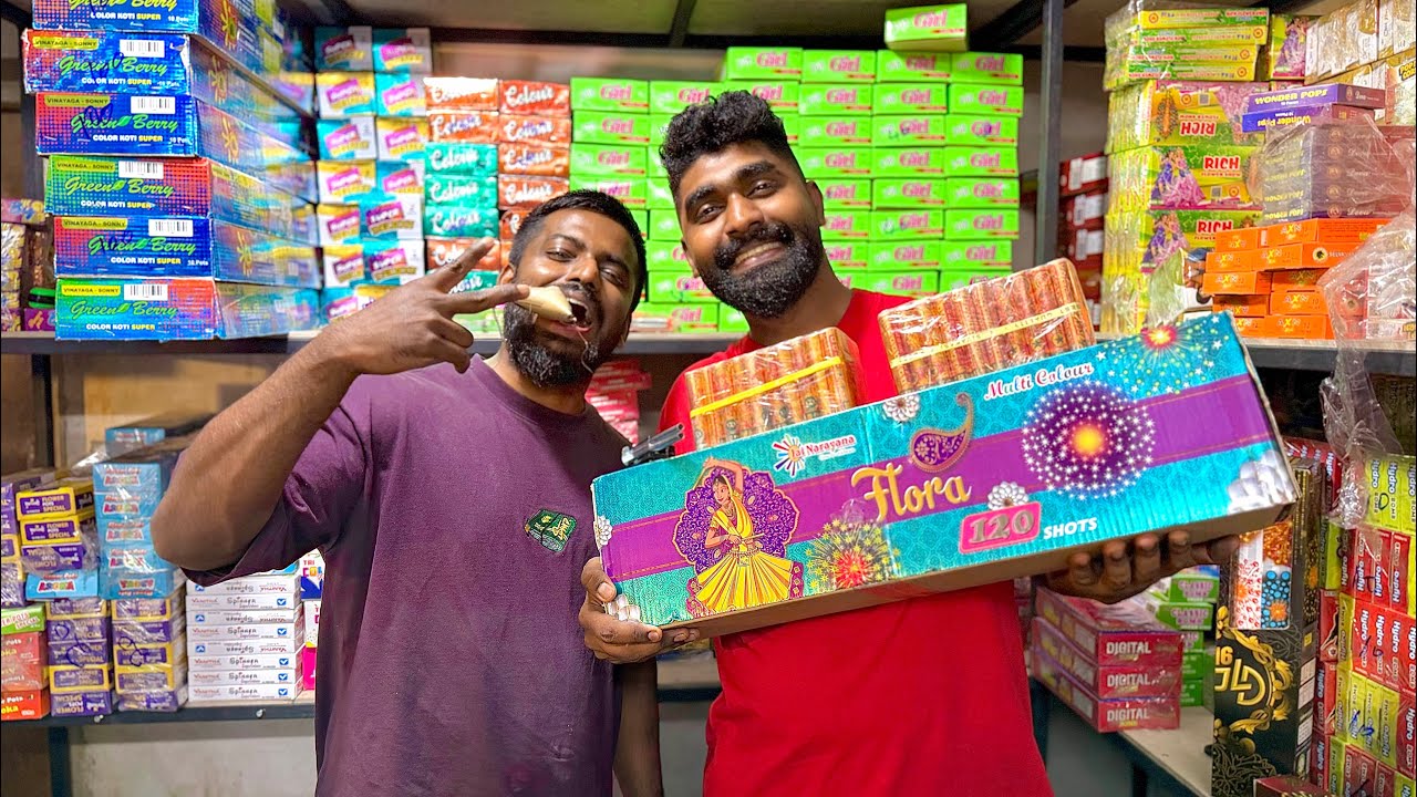 30000 രൂപയുടെ പടക്കങ്ങളുമായി ക്രിസ്മസ് ആഘോഷിക്കാൻ അവനെത്തി! 😱❤️&zwj;🔥 Xmas Purchase Vlog! 😂❤️
