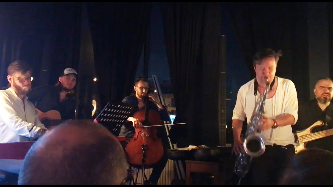 Grzech Piotrowski Band - Self Portrait (Steps Ahead cover)