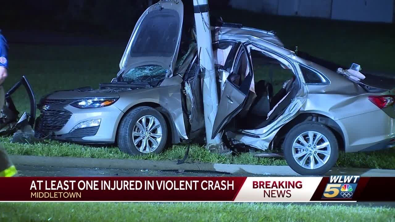 OSP: At least 1 injured in violent crash in Middletown