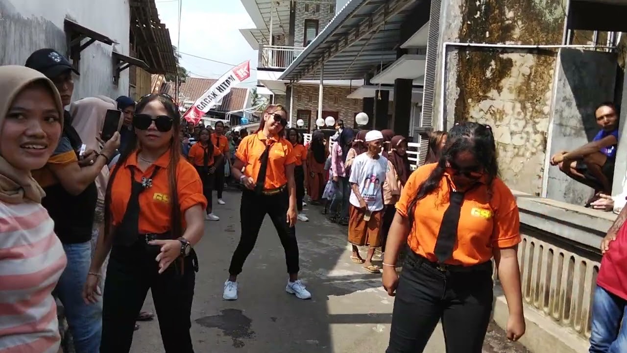 PERFORM DESA MAESAN