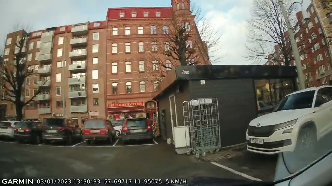 DRIVE #2369: Streets of Göteborg (Sweden) (timelapse 4x) *Read Description*