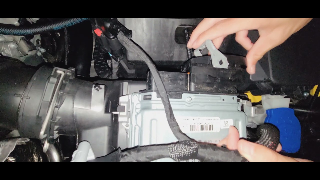 *Epic Turbo Noises* K&N air intake filter install (2021 CLA 250 4matic) Das Turbo flootter?