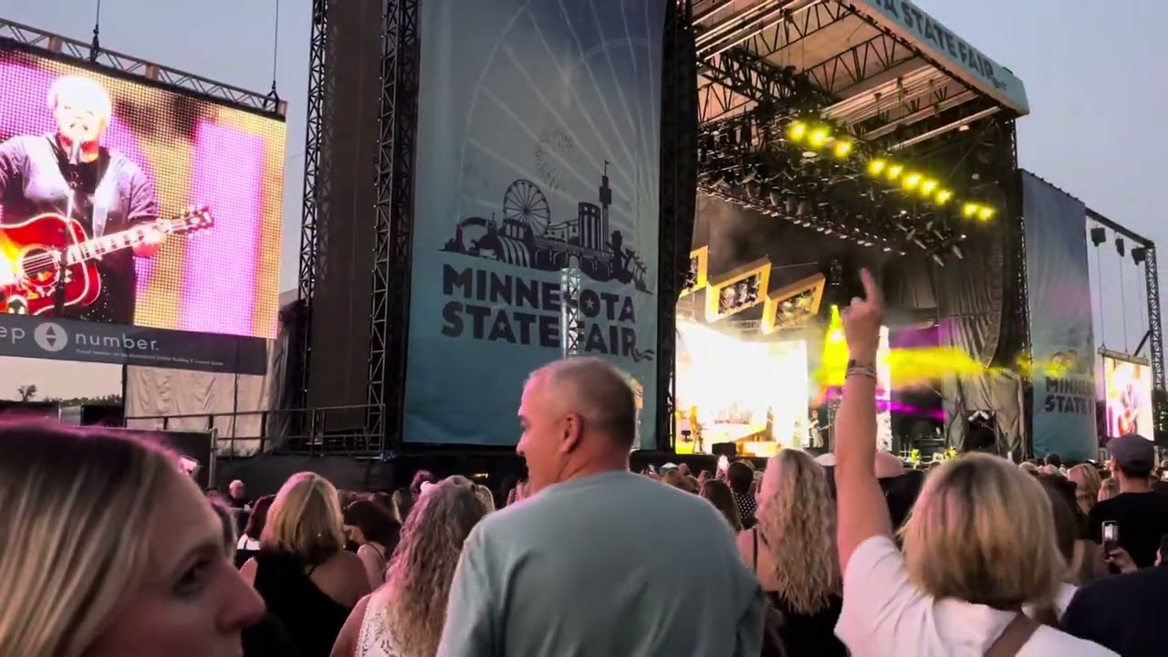 The Chicks Gaslighter live Minnesota State Fair 2023