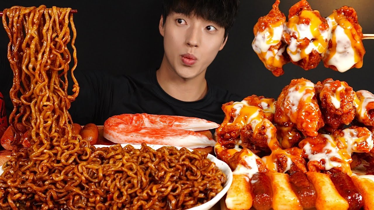 짜파게티에 양념치킨 꿀조합 먹방! 소떡소떡 소시지 크래미까지 Black bean noodles & Chicken Mukbang Asmr Eating Sounds