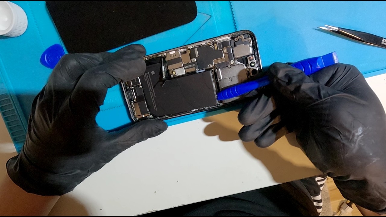 iPhone 14 Pro Battery Swap + Drain Test