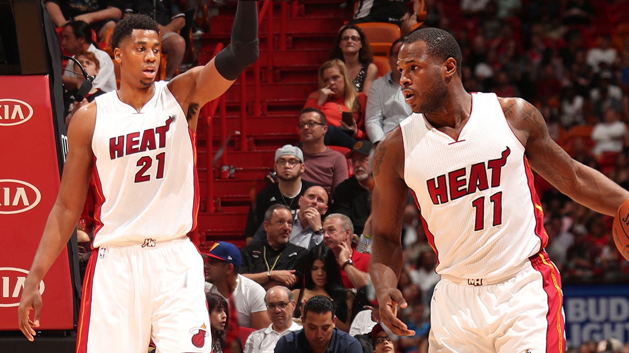 Hassan Whiteside 30/20 leads Heat to 10th Straight Win | Waiters Chips in 21/7