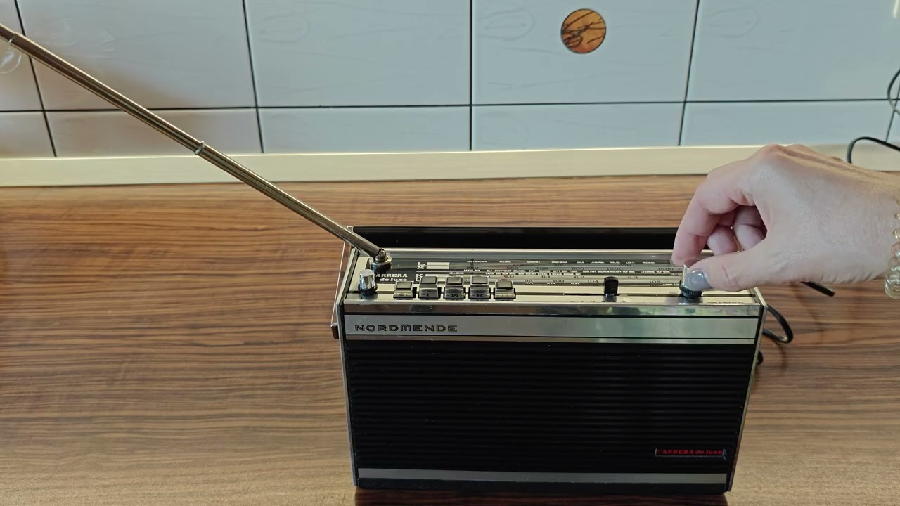 @radiodraugeliai radio Nordmende CARRERA de luxe