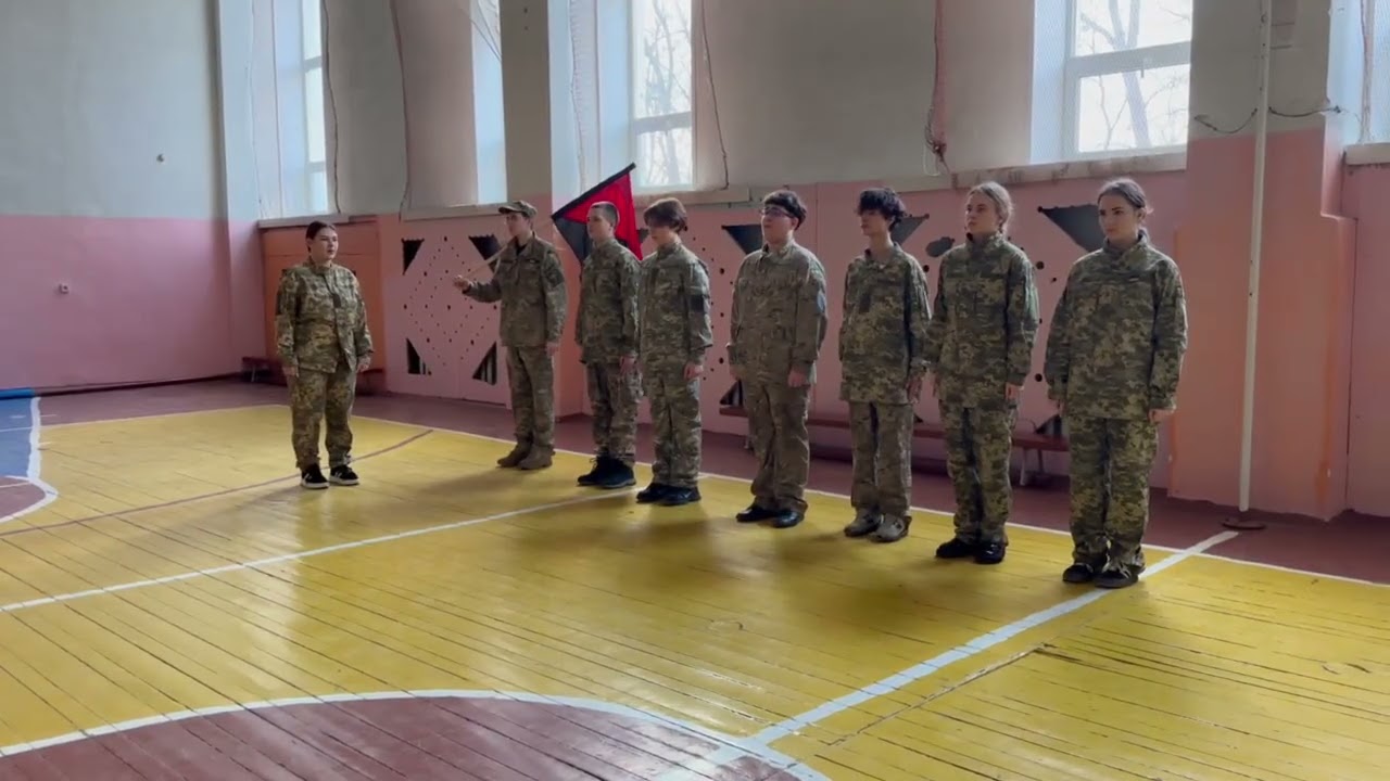 Конкурс строю та маршової пісні 