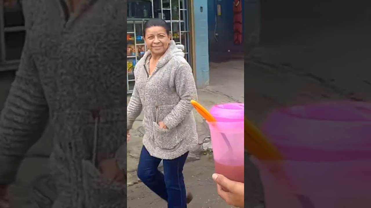 La Chica De La Limonada 😱😱😱 #humor #viral #comedia #comedy #memes #broma #risa 