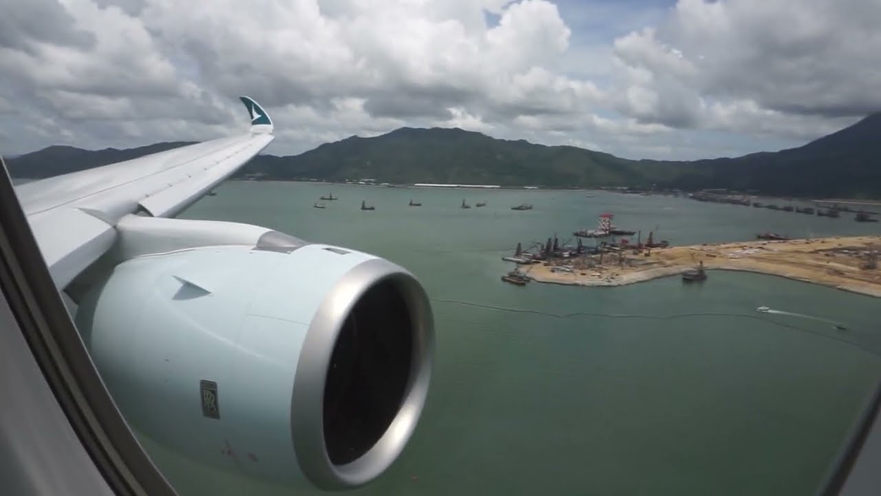 Hong Kong views! Cathay Pacific A350-900 Crosswind Landing in Hong Kong | B-LRA
