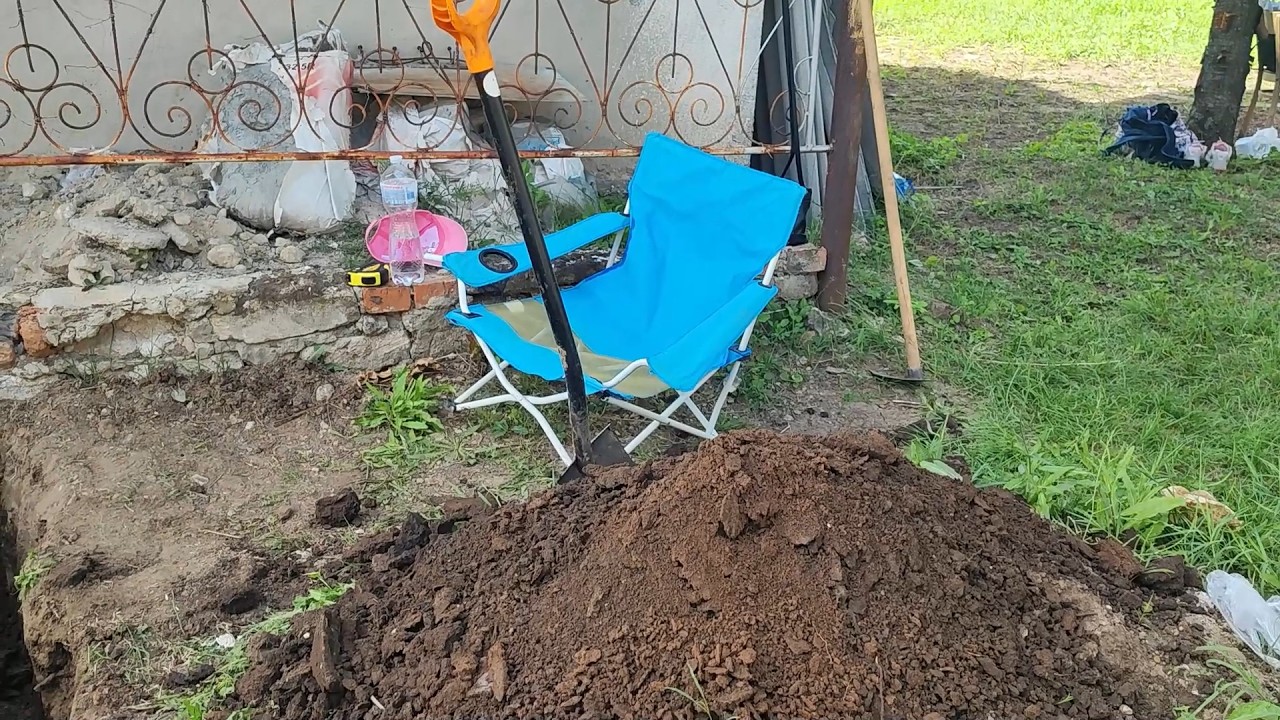 Стало удобней и веселей / Закладываю грядку / Провожу воду / Много копаю /