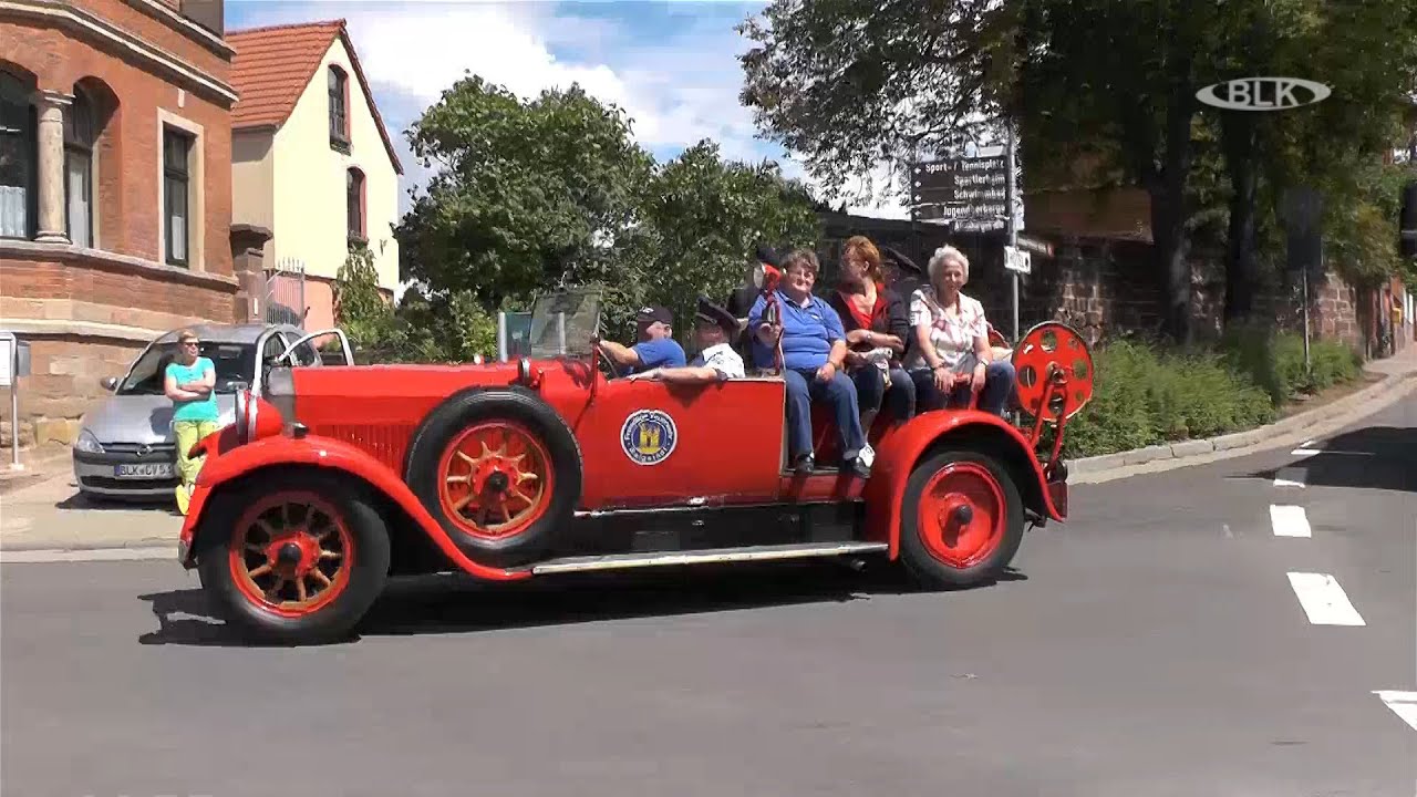 140 Jahre Feuerwehr Nebra Antje Schneschinski Jana Grandi Ingolf Diers Ortswehrleiter