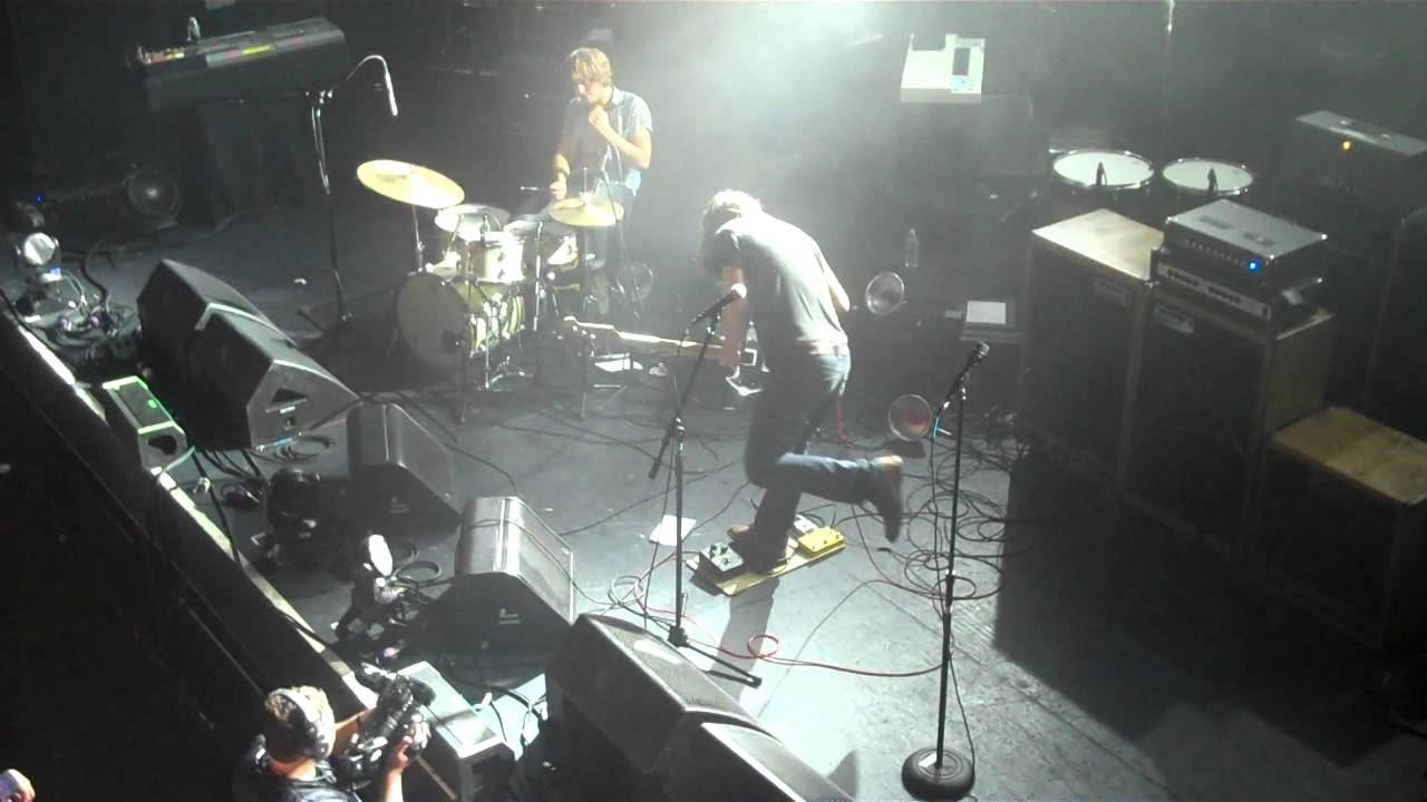 JEFF the Brotherhood & Alison Mosshart - 