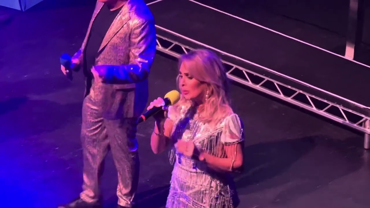 The Fizz - Opening Medley - The Indigo @ The O2, London - 31st March 2023