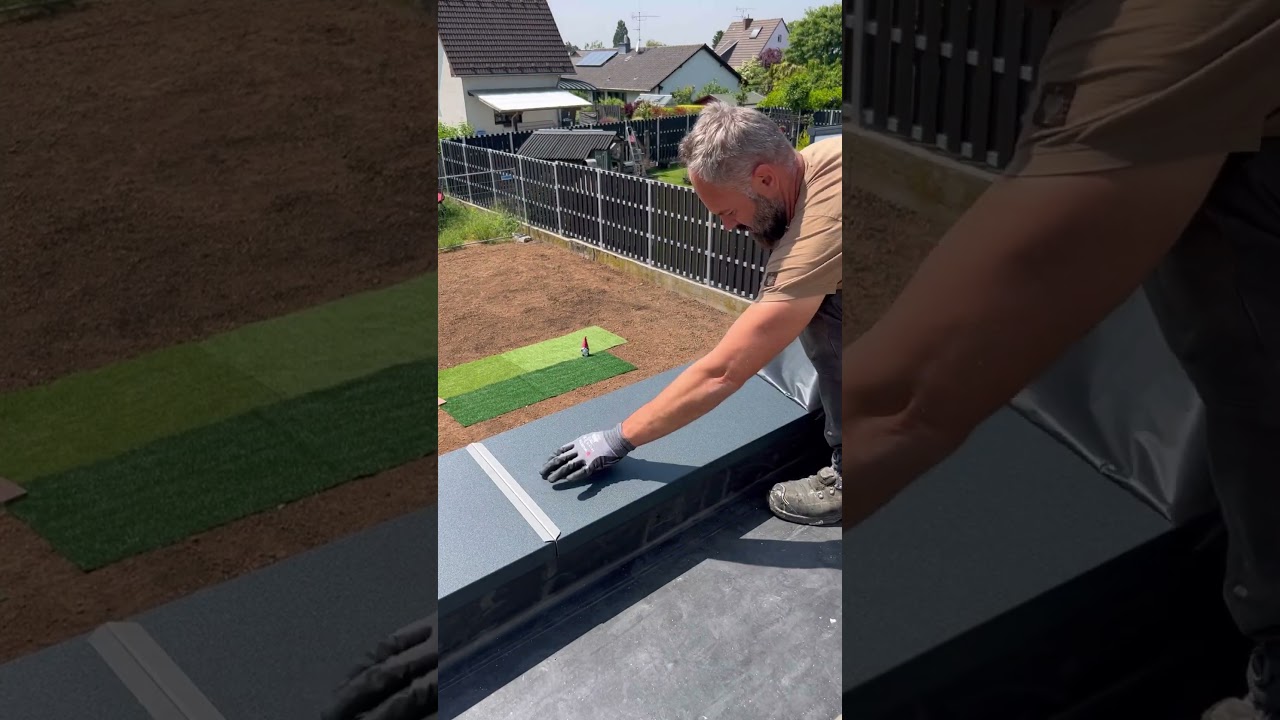 Attikaabdeckung. Mauerabdeckung Aluminium Anthrazit
