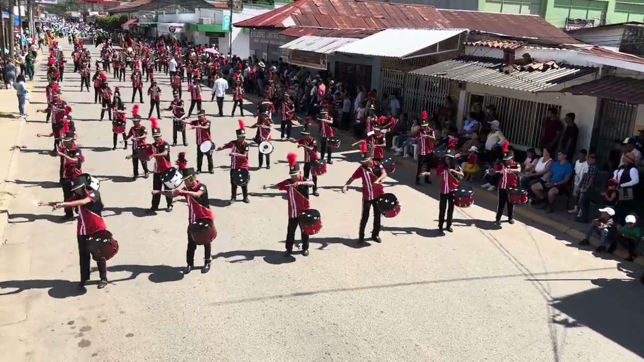 BANDA DE GUERRA DEL INSTITUTO JOSÉ TRINIDAD CABAÑAS