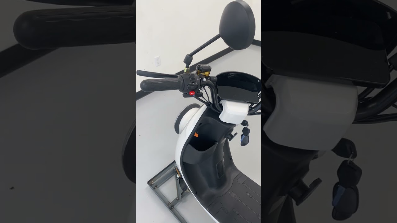 2023 GIO - Italia Ultra | Assembly Video #gio #electric #scooter #lsm #50cc #equivalent