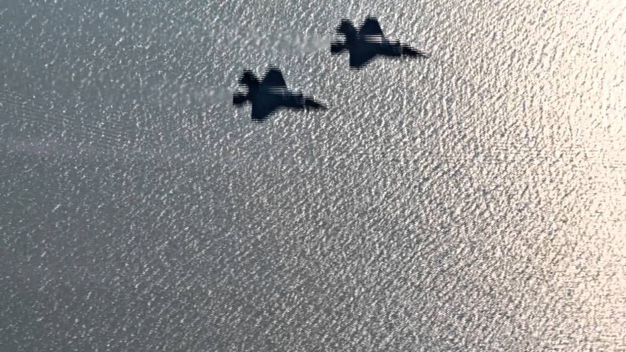 F-35B STOVL Mode Formation Flight Testing