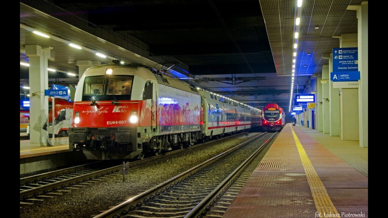 [PKP Intercity] EU44-007 z międzynarodowym pociagiem ENE 71010/1 