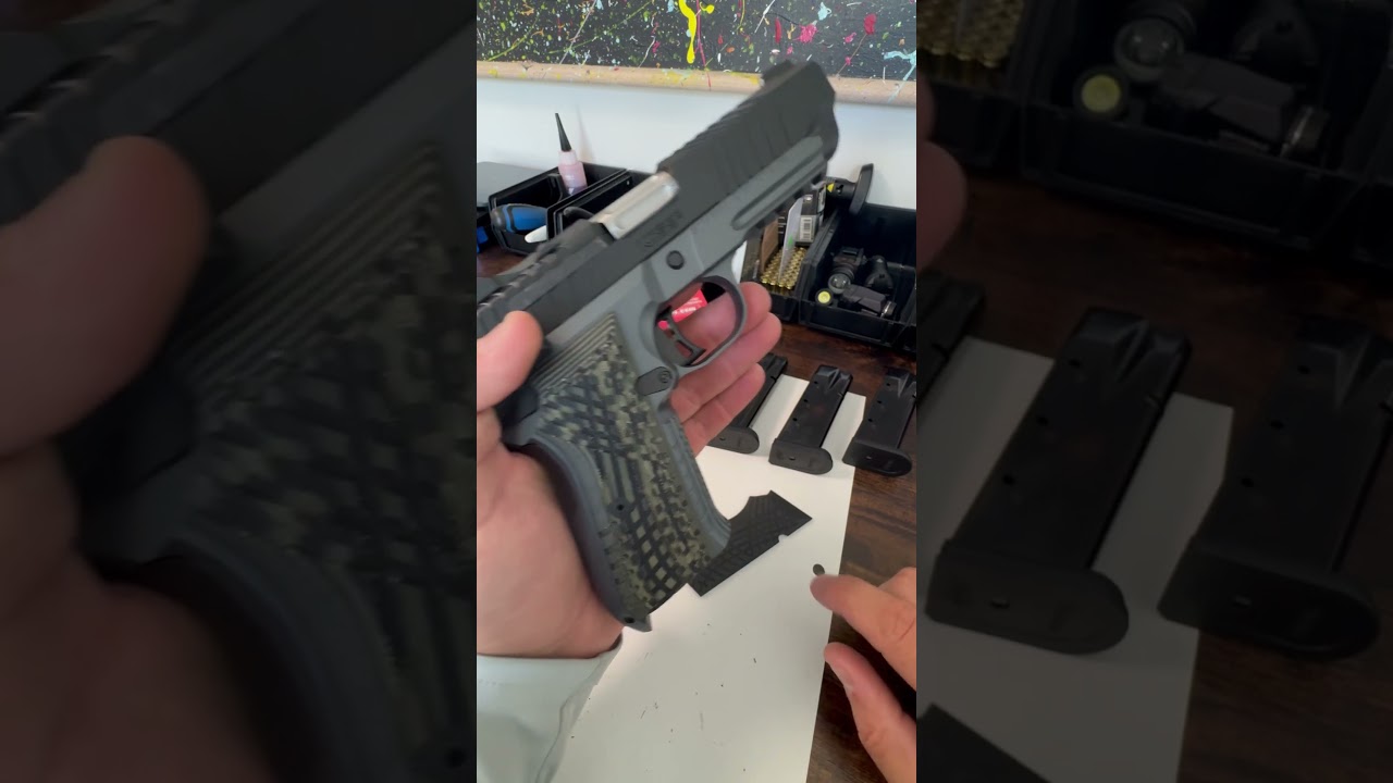 Kimber KDS9c high texture grips for the win. #averagemarksman #shootmore #edc #pewpew