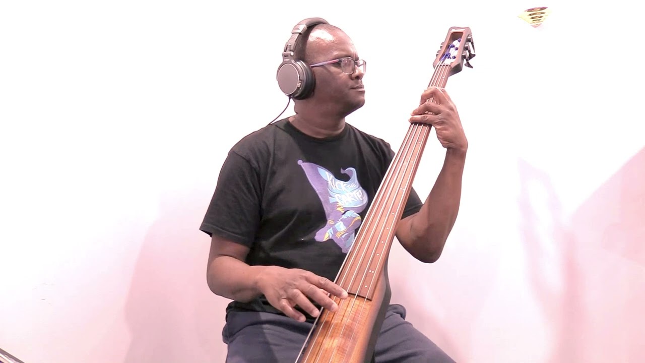 Ntokozo Mbambo - Ngcwele Uyingcwele (Holy You Are Holy) | Upright Bass Cover | 5-String UB805