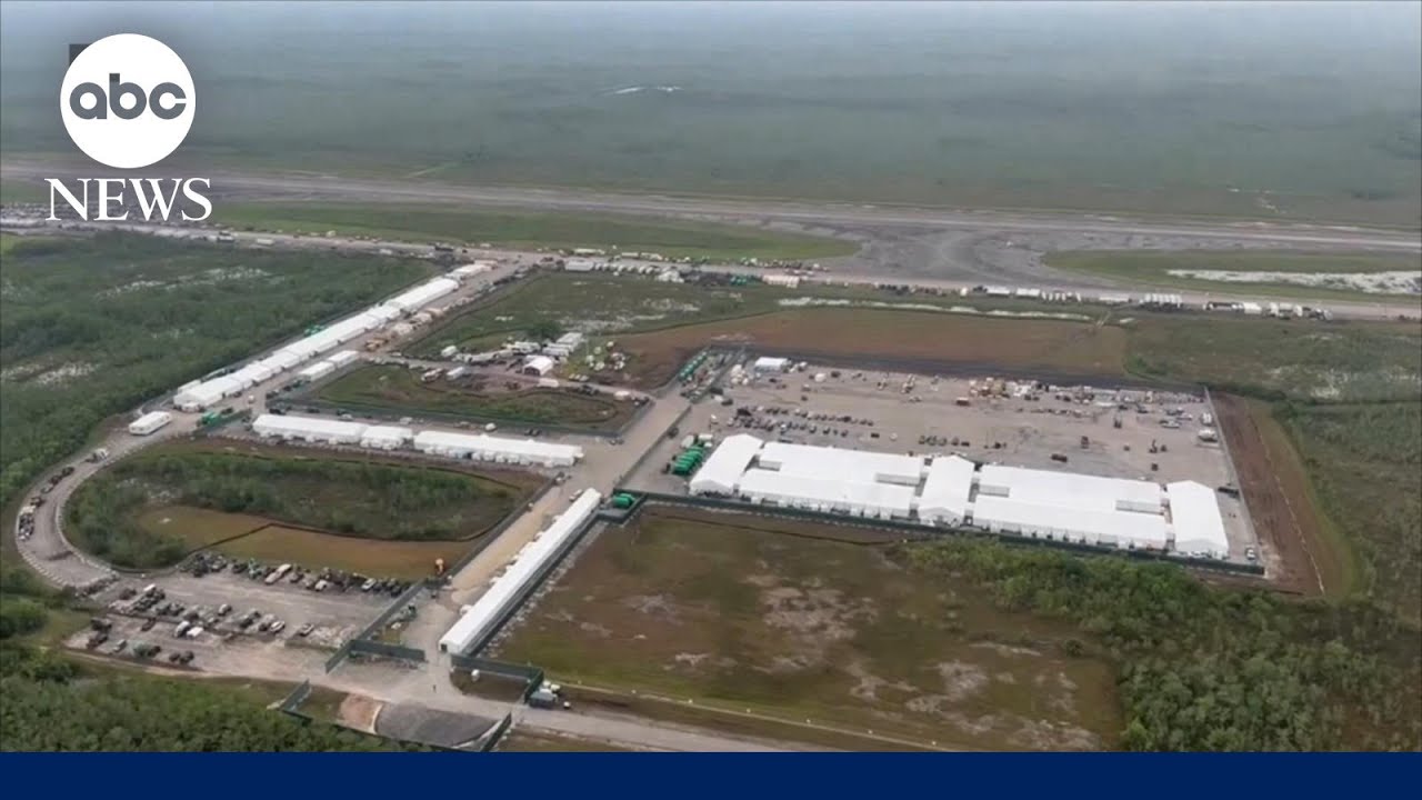 Lawmakers visit &lsquo;Alligator Alcatraz&rsquo;