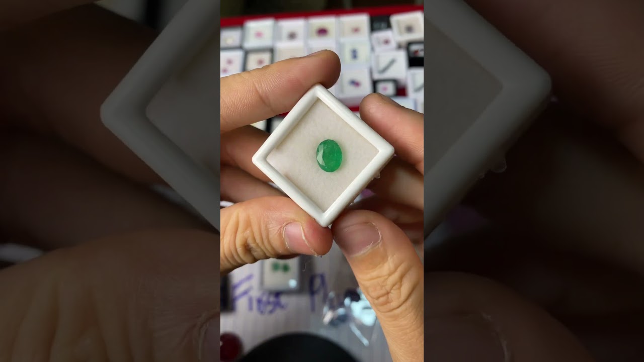 Live Today | Real Myanmar Jade Natural emerald gemstone for you