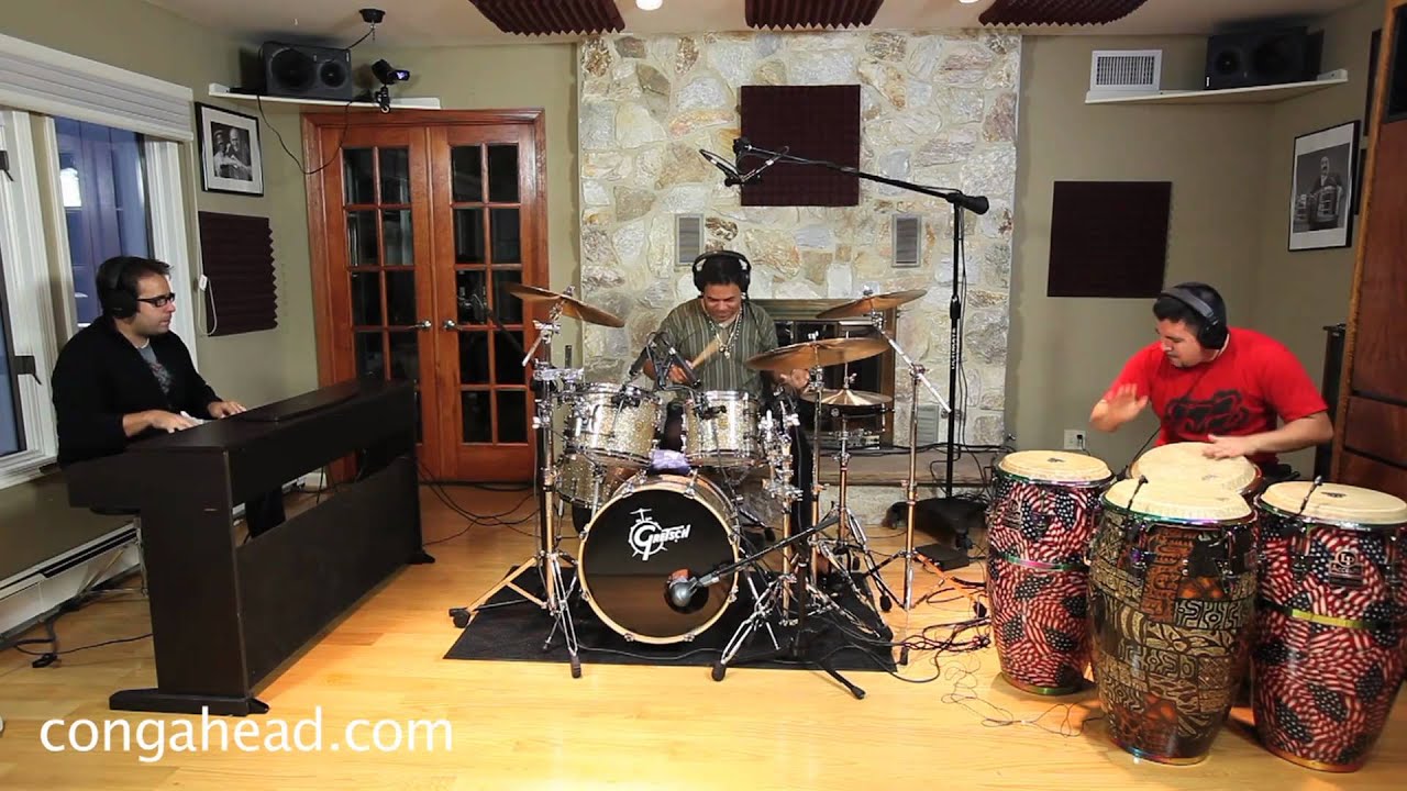 Ernesto Simpson Trio live performance