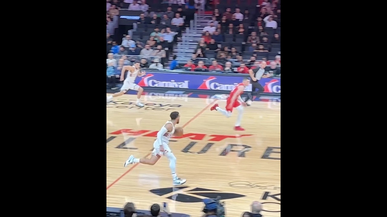 [NBA] Tyus Jones turns defense into offense against the Heat (Dec. 7, 2024)