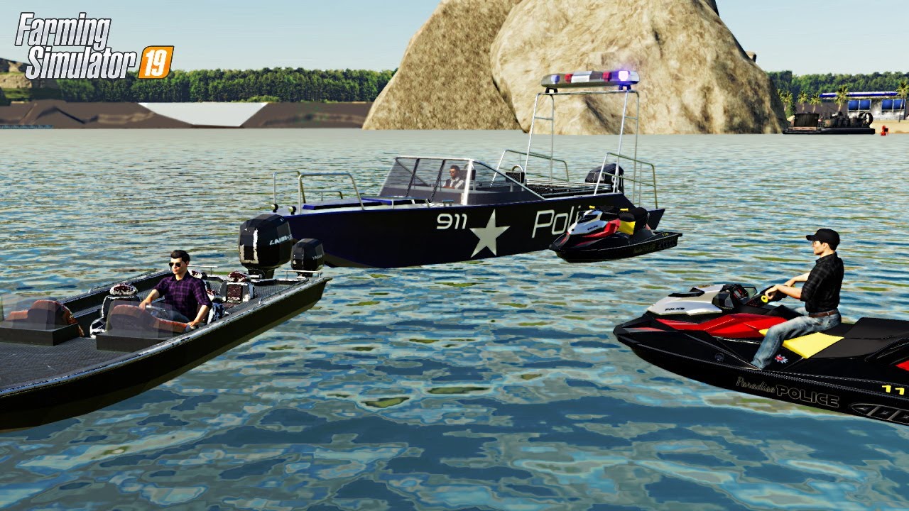 PATROLLING THE WATER WITH POLICE BOAT AND JET SKI'S! | POLICE | FARMING SIMULATOR 19