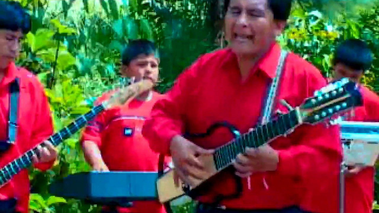 MAXIMO QUISPE :  BUSCO EN OTRAS / ALEJATE ♫ EXITOS