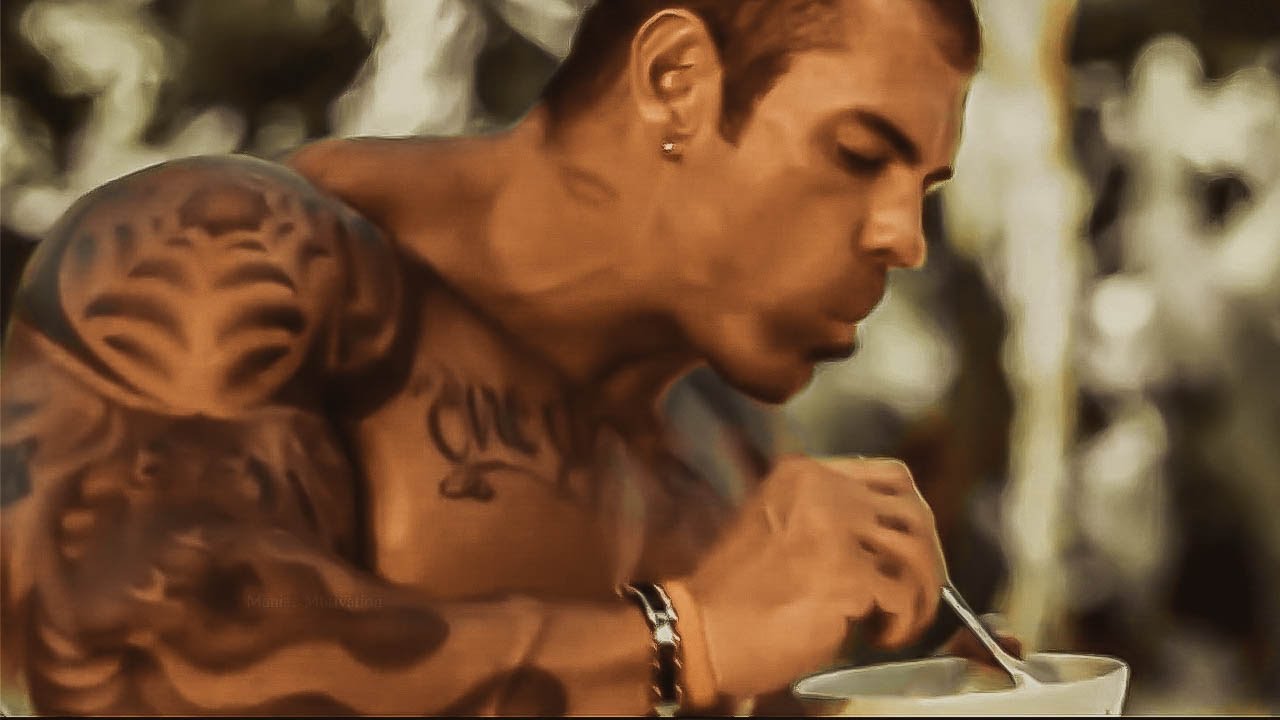 EAT TO GROW -  BODYBUILDING MOTIVATION 2023