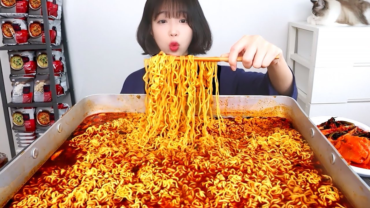 간단하게 고급진라면 12개 야무지게 먹었습니다👍🏻 라면 집밥 먹방