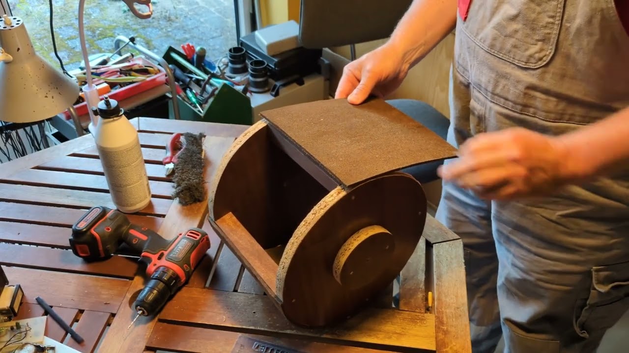 Tremulant speaker - part 1 -  my attempt at recreating the weird Hammond squirrel cage speaker