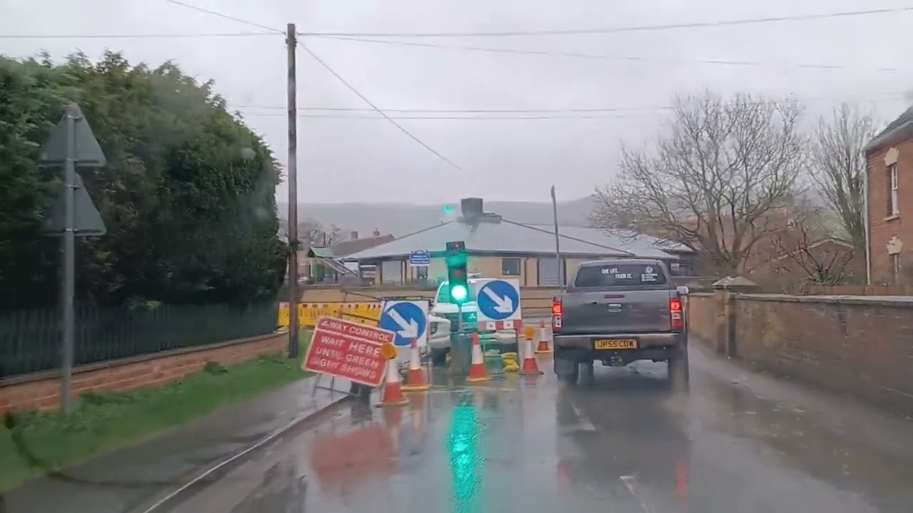 8 Golden Rules to pass a UK driving test