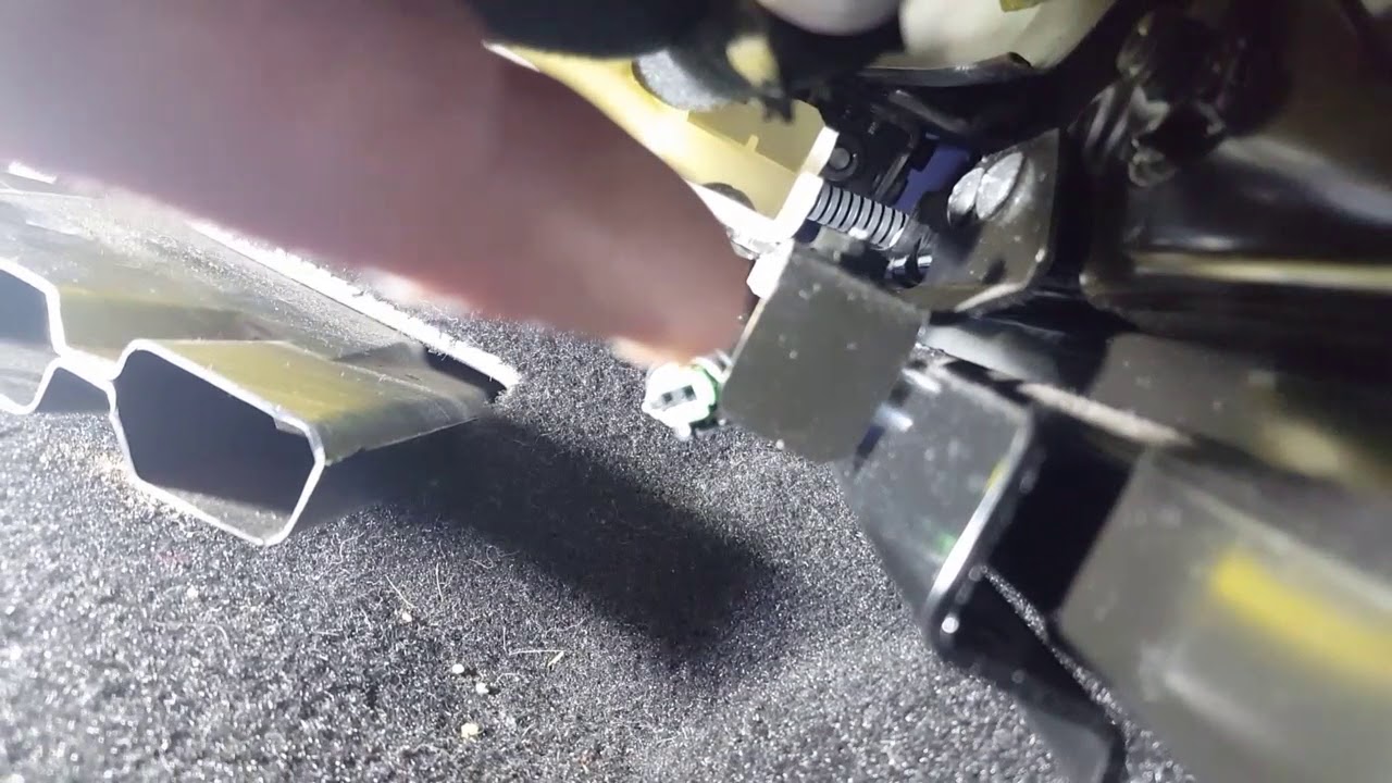 Kia optima airbag light