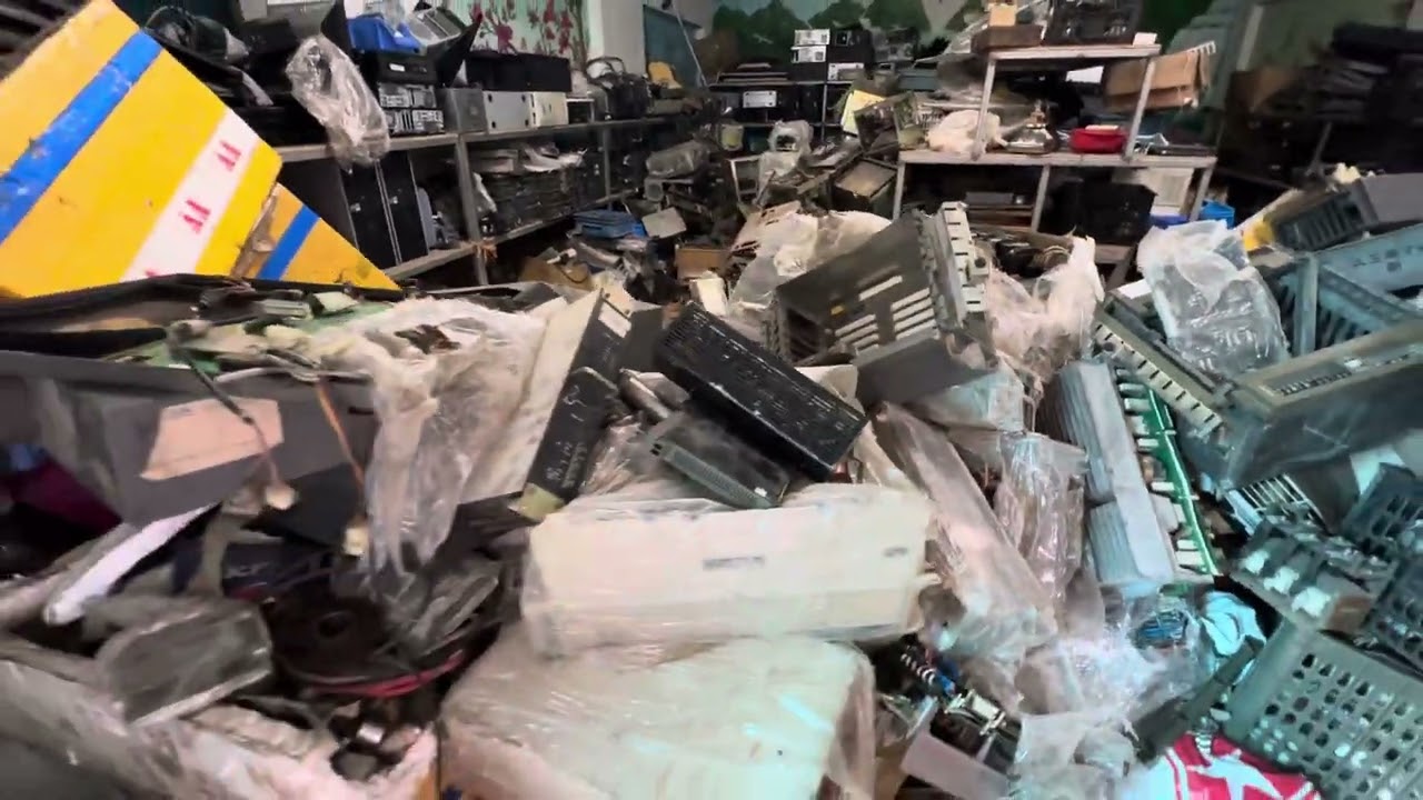 Máy cnc máy tiện tự động các loại các bác tham khảo qua bãi hoặc lh qua số 0833080888 video31/8/2025