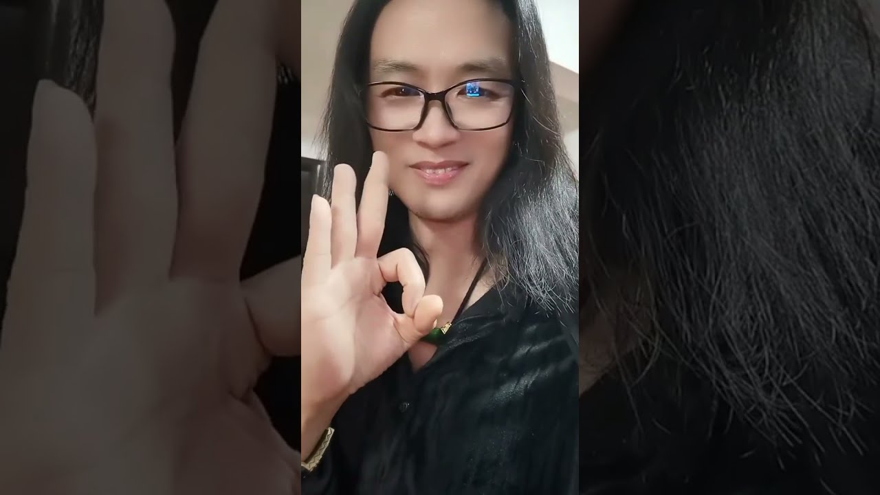 Jian Dancer and his wife returned home after a day of work