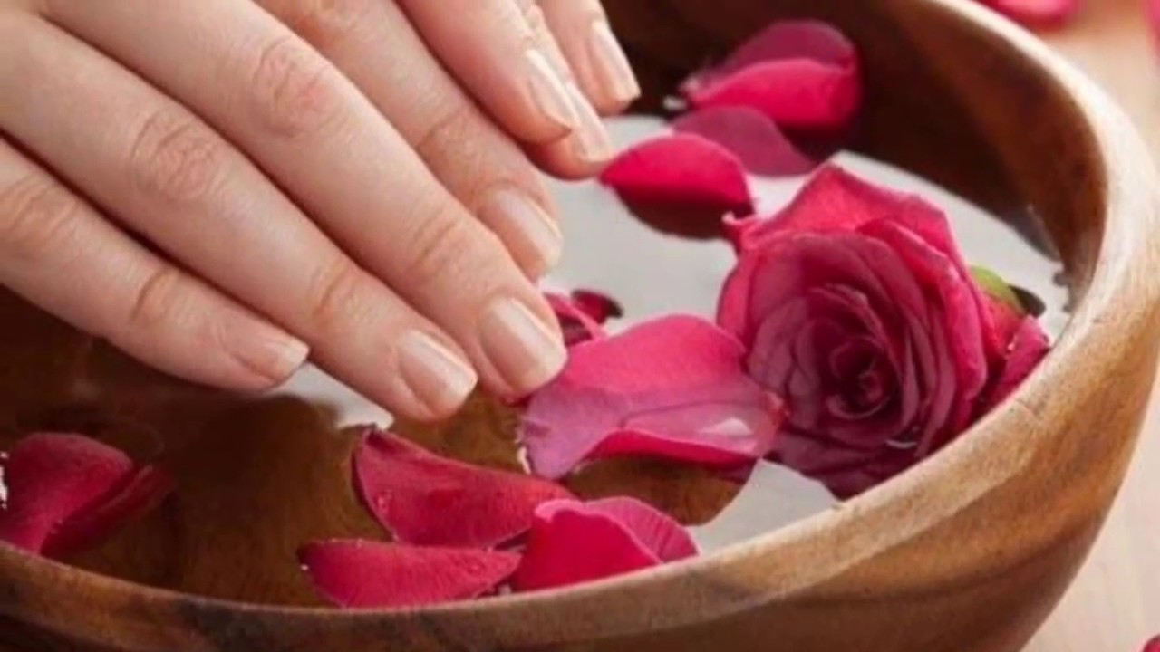 ماسك لتشققات الرجلين وترطيب اليدين وتبييضهم🙌🌼
